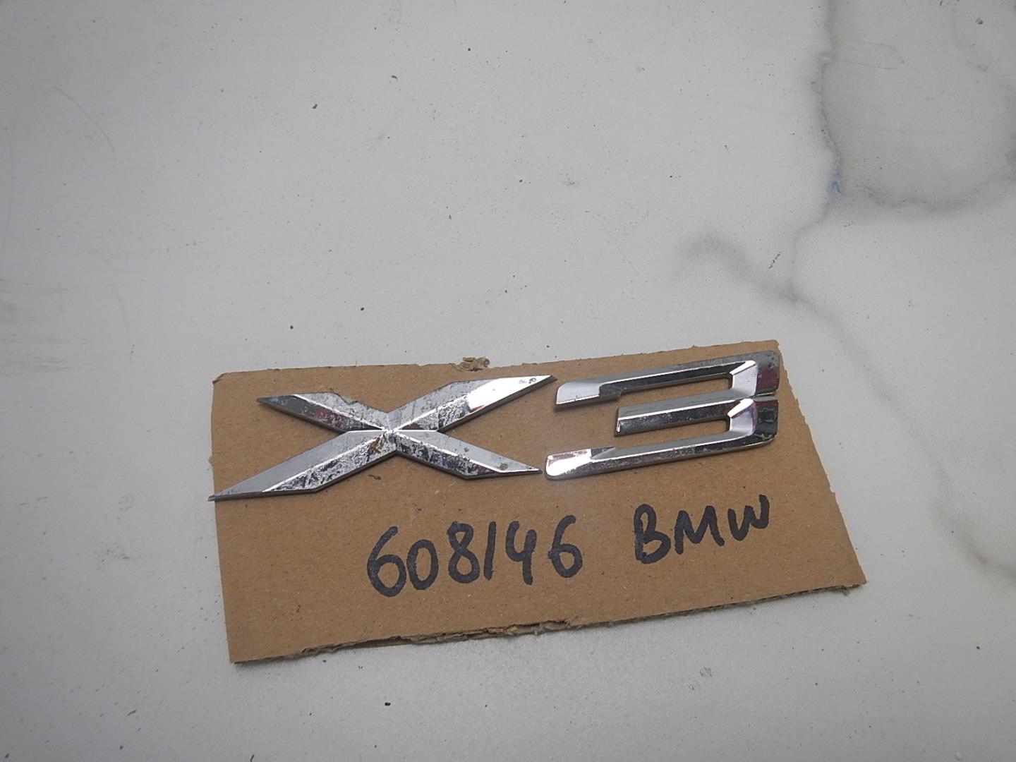 Эмблема на крышку багажника