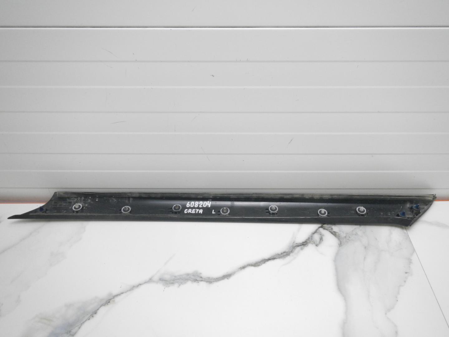 Молдинг лобового стекла