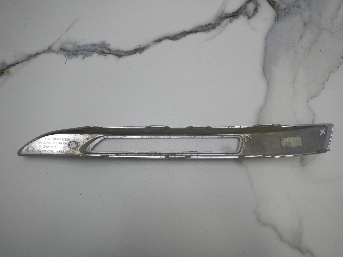 Накладка переднего бампера правая