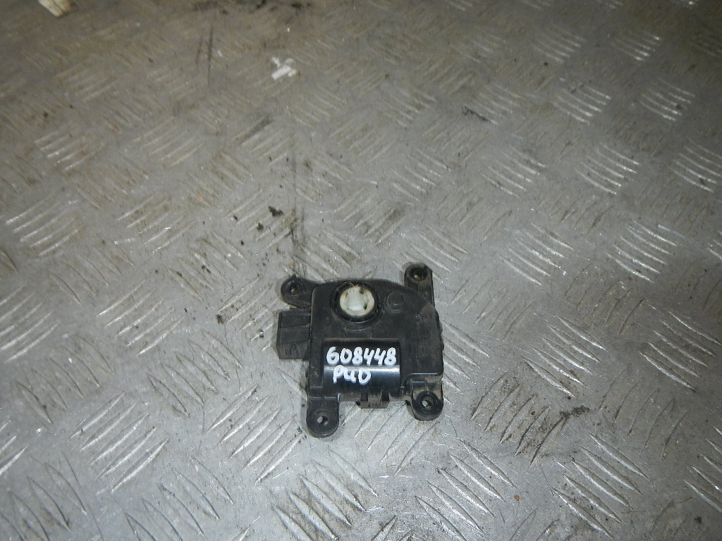 Моторчик заслонки печки