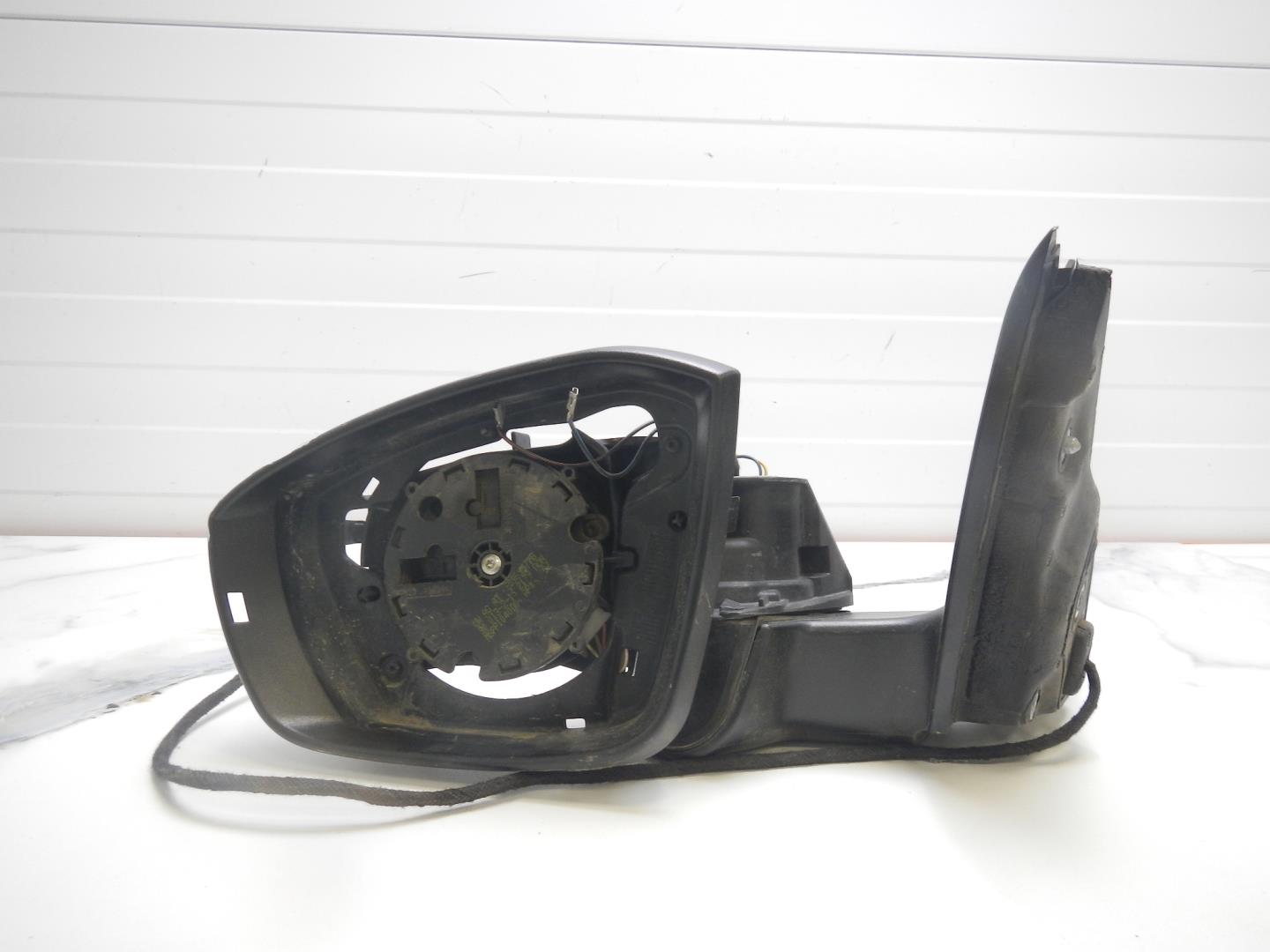 Зеркало левое электрическое