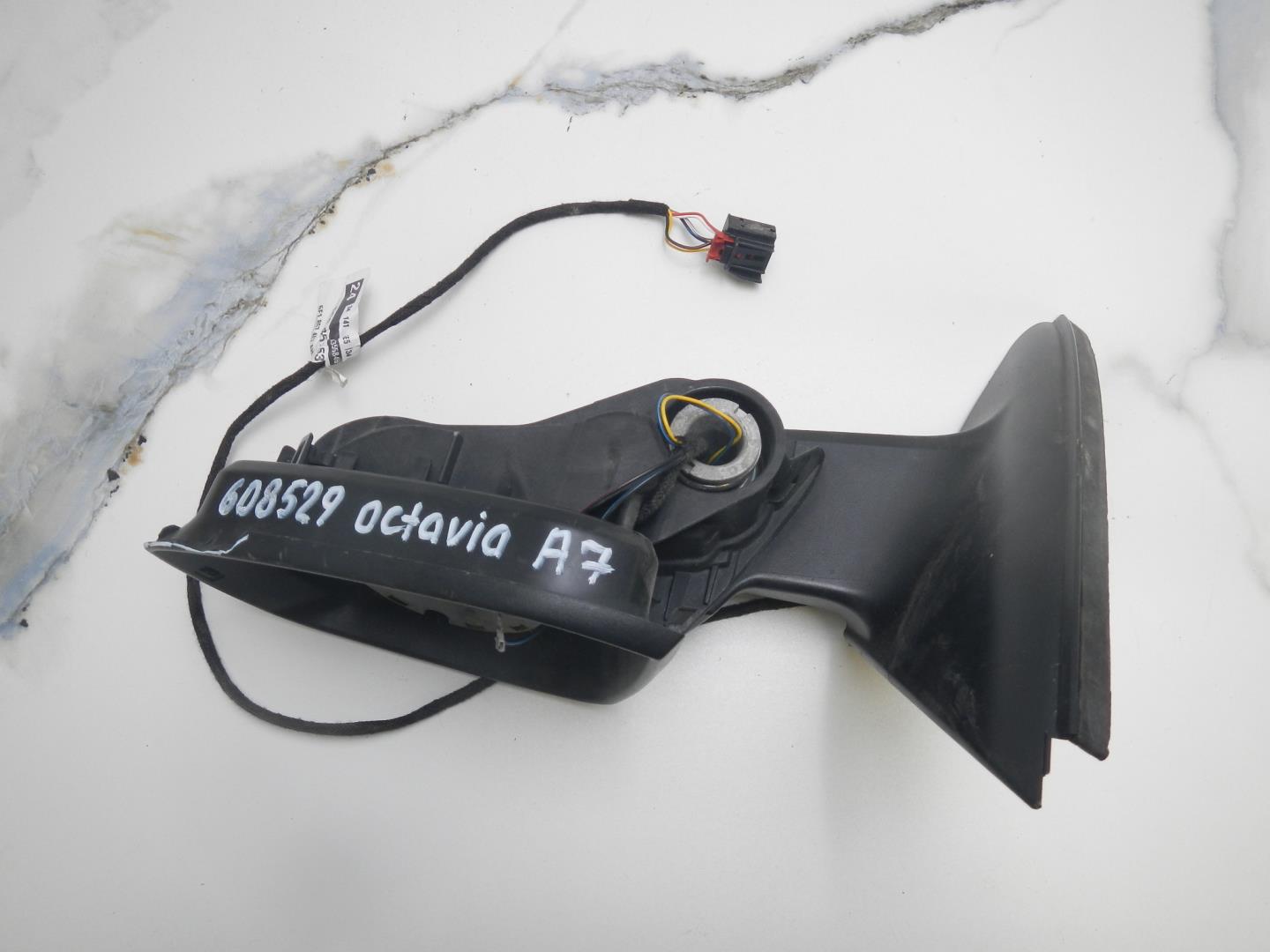 Зеркало левое электрическое