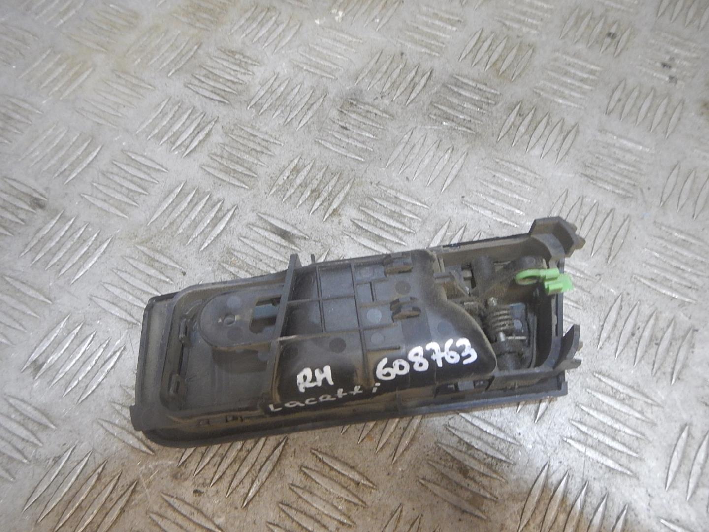 Ручка двери внутренняя правая