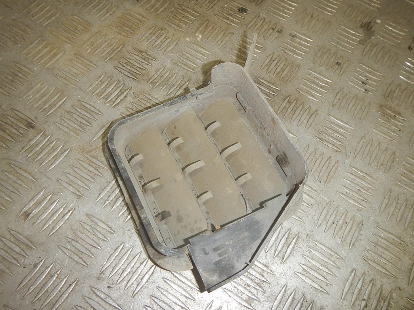 Решетка вентиляционная