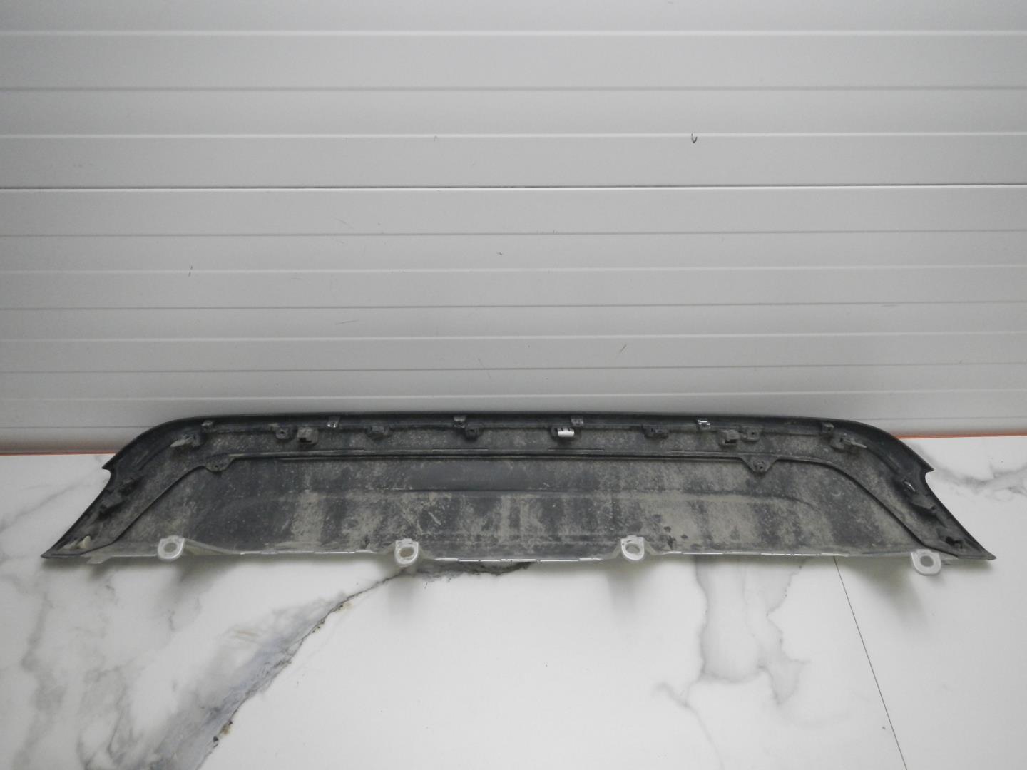 Накладка заднего бампера