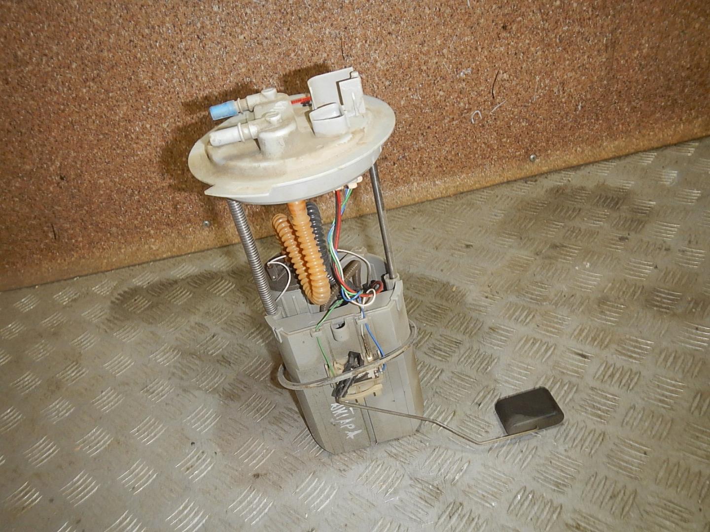 Насос топливный электрический