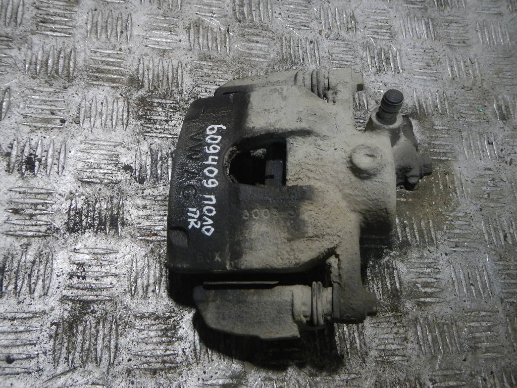 Суппорт передний правый