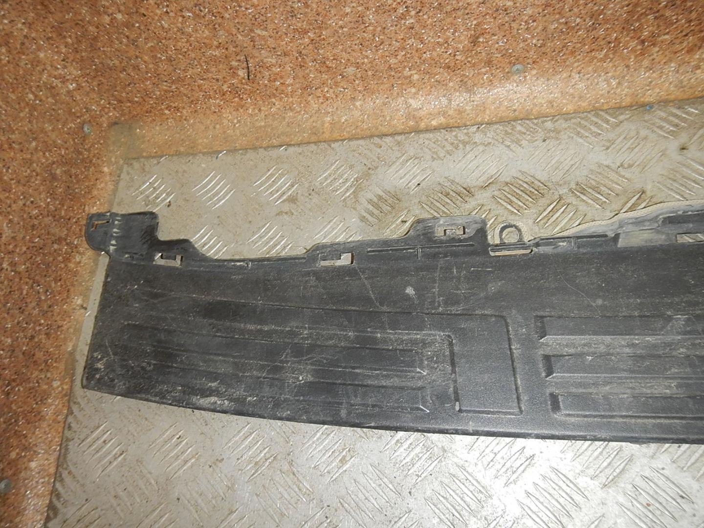 Накладка заднего бампера