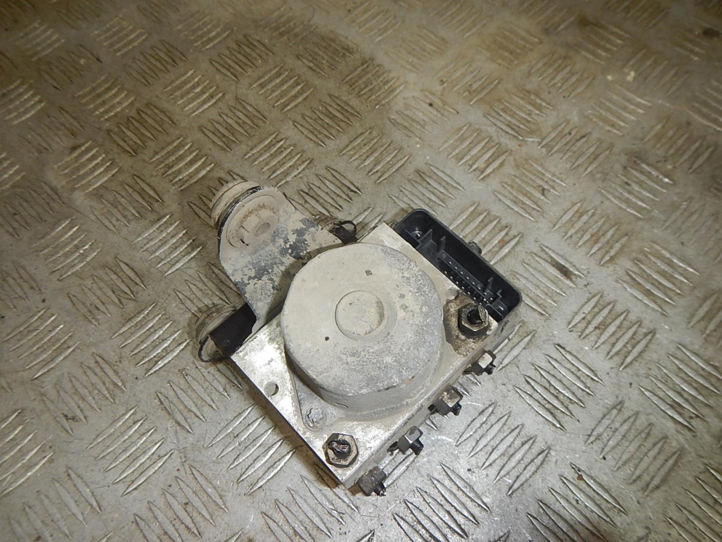 Блок ABS (насос)