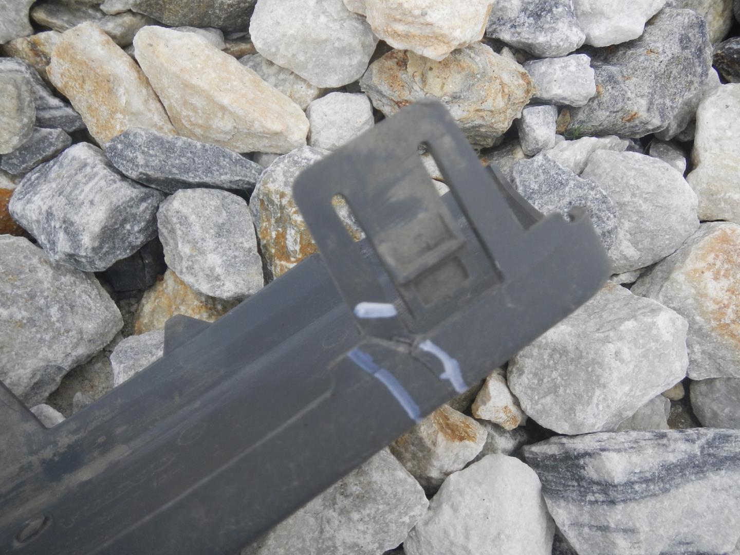 Накладка переднего бампера правая