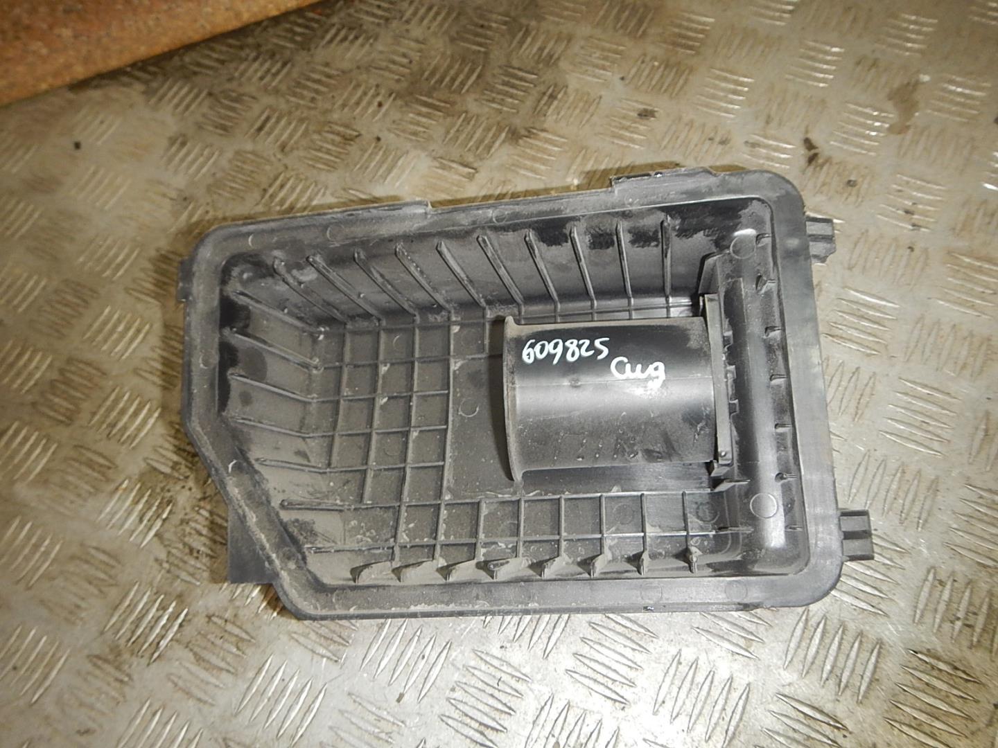 Крышка воздушного фильтра