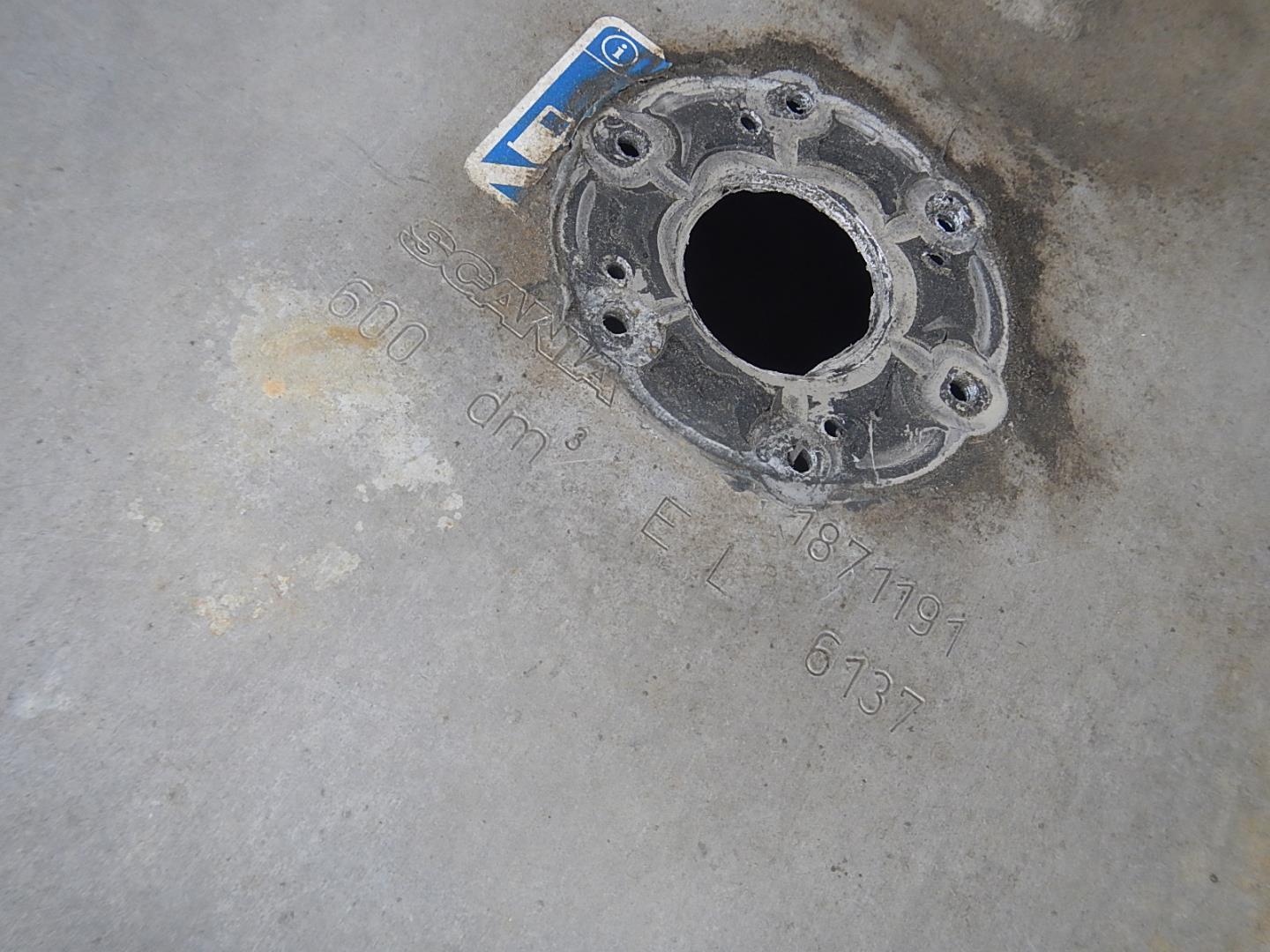 Бак топливный