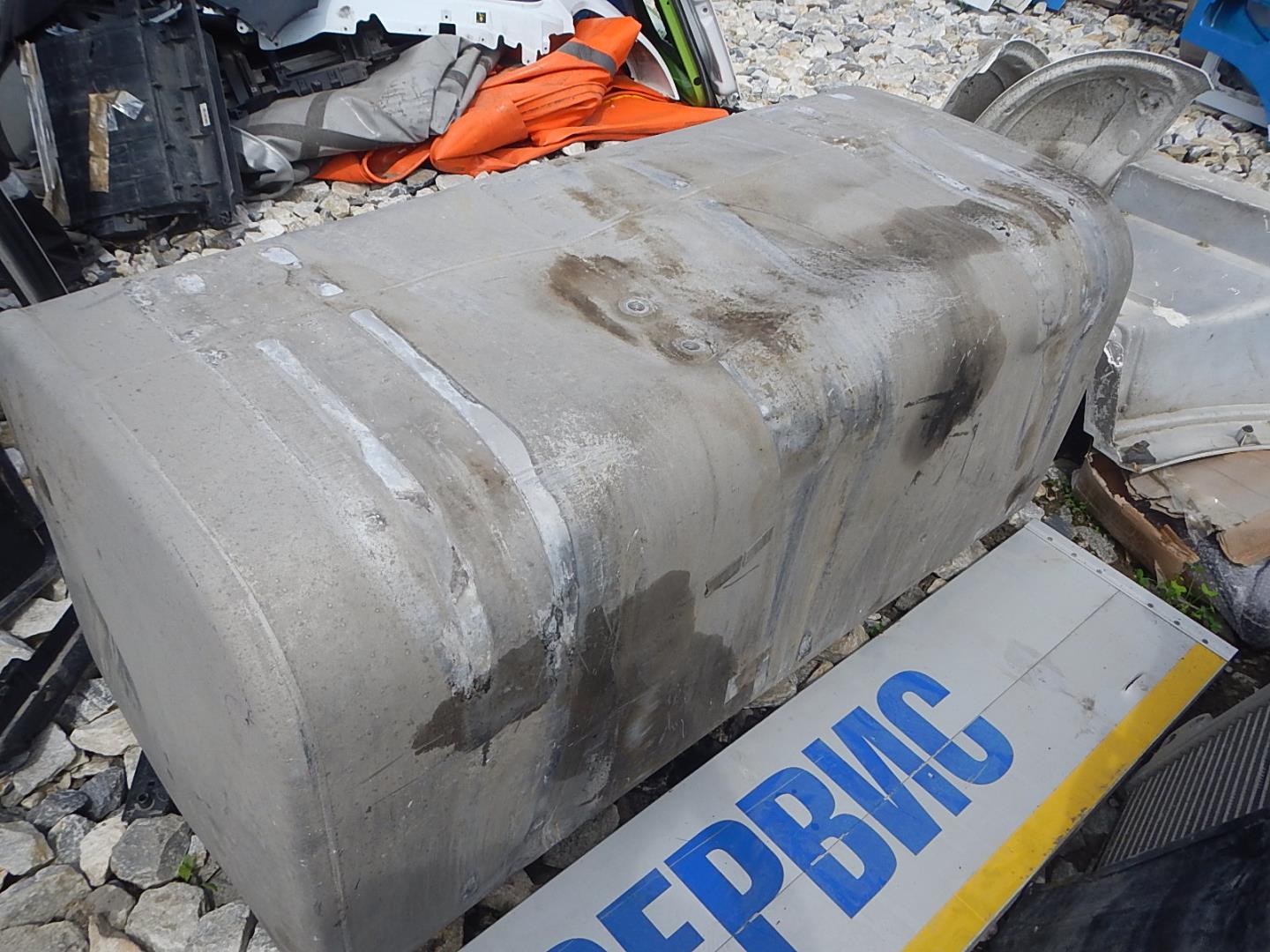 Бак топливный