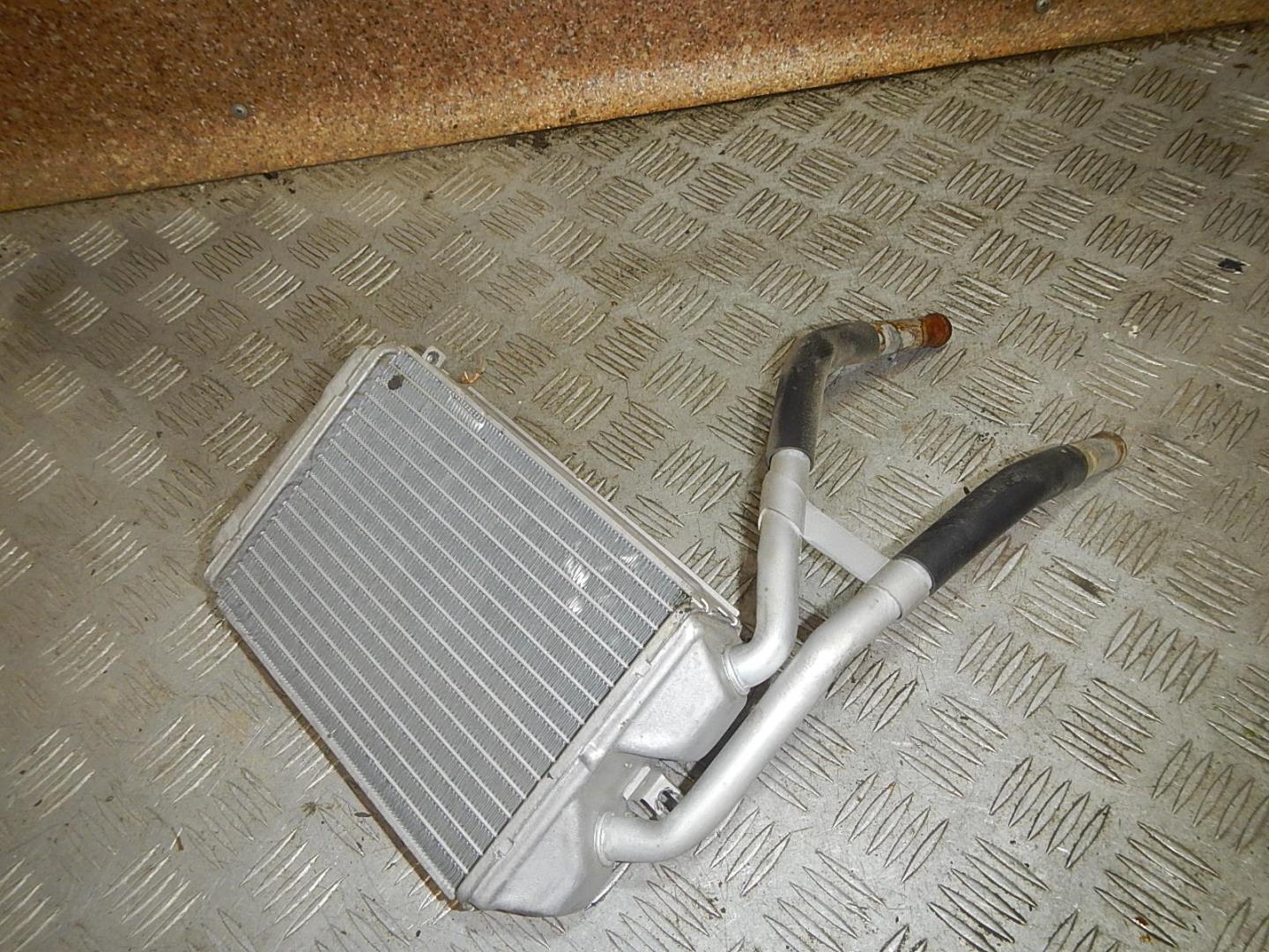 Радиатор отопителя