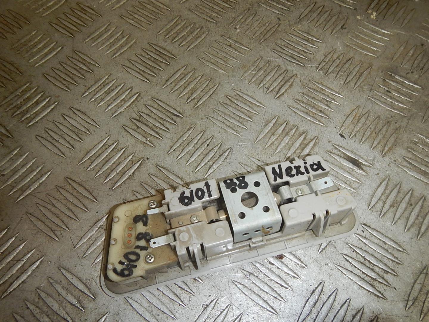 Плафон салонный