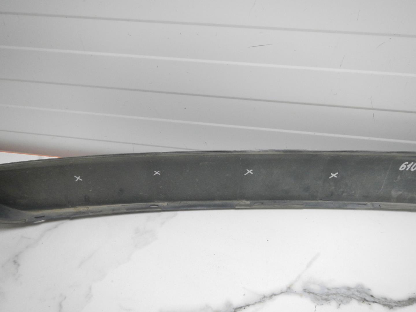 Накладка двери багажника