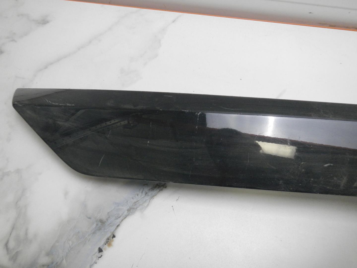 Накладка двери багажника