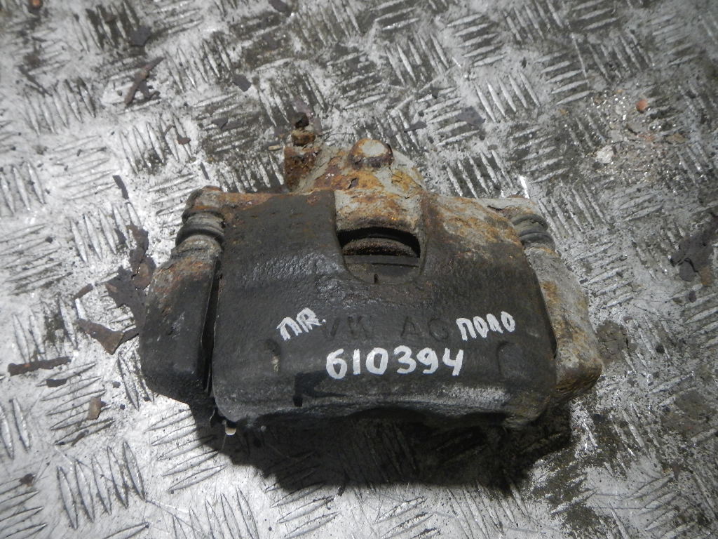 Суппорт передний правый