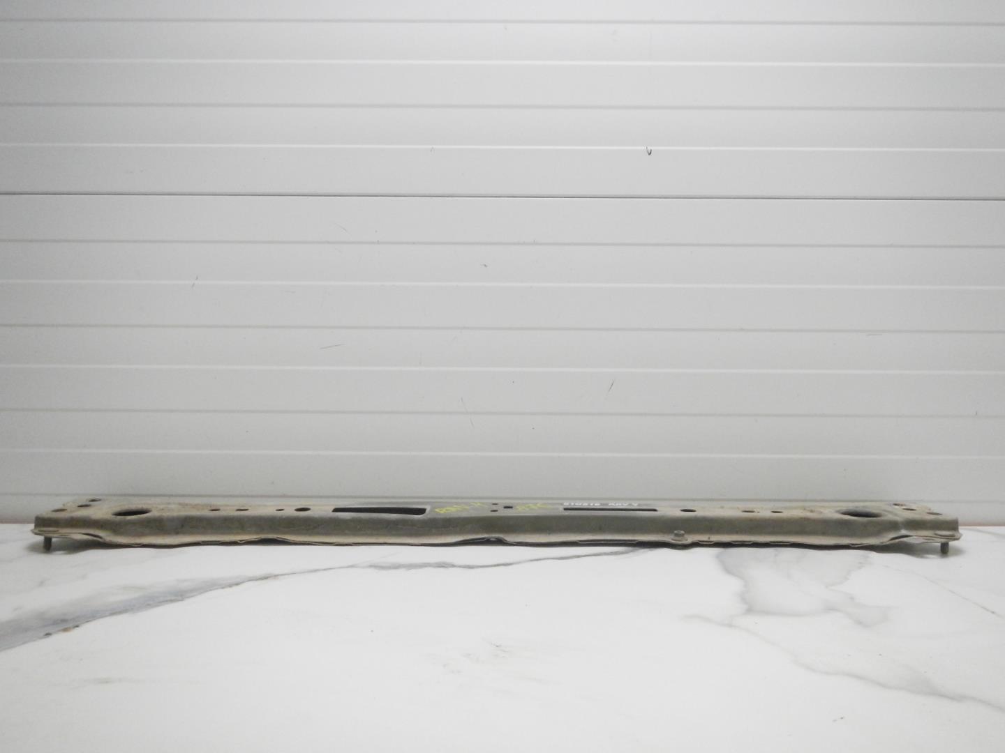 Балка подрадиаторная