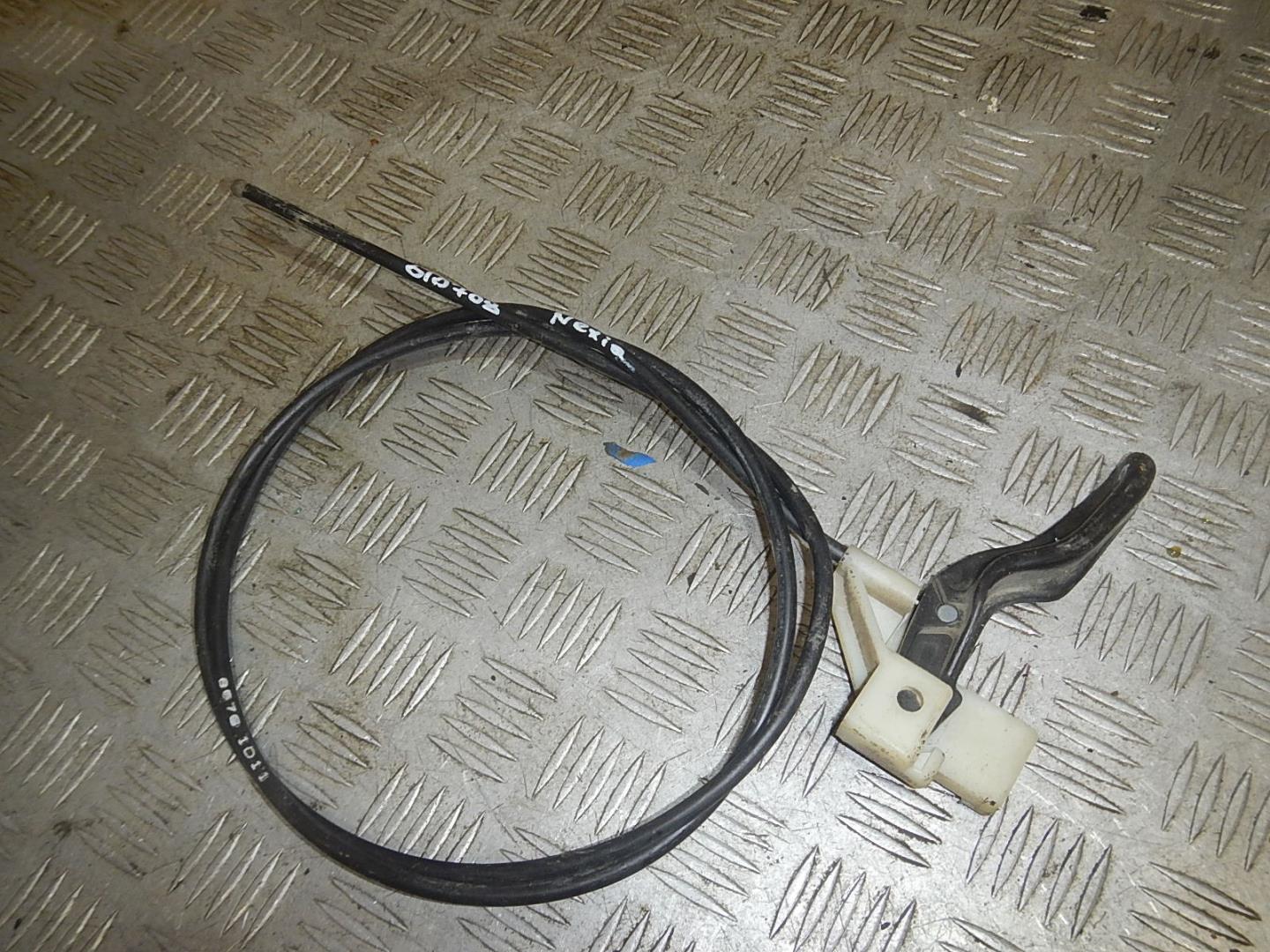 Трос открывания капота