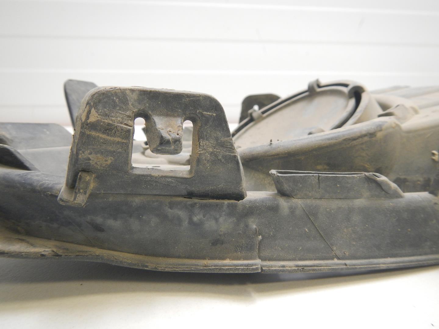 Решетка в бампер левая