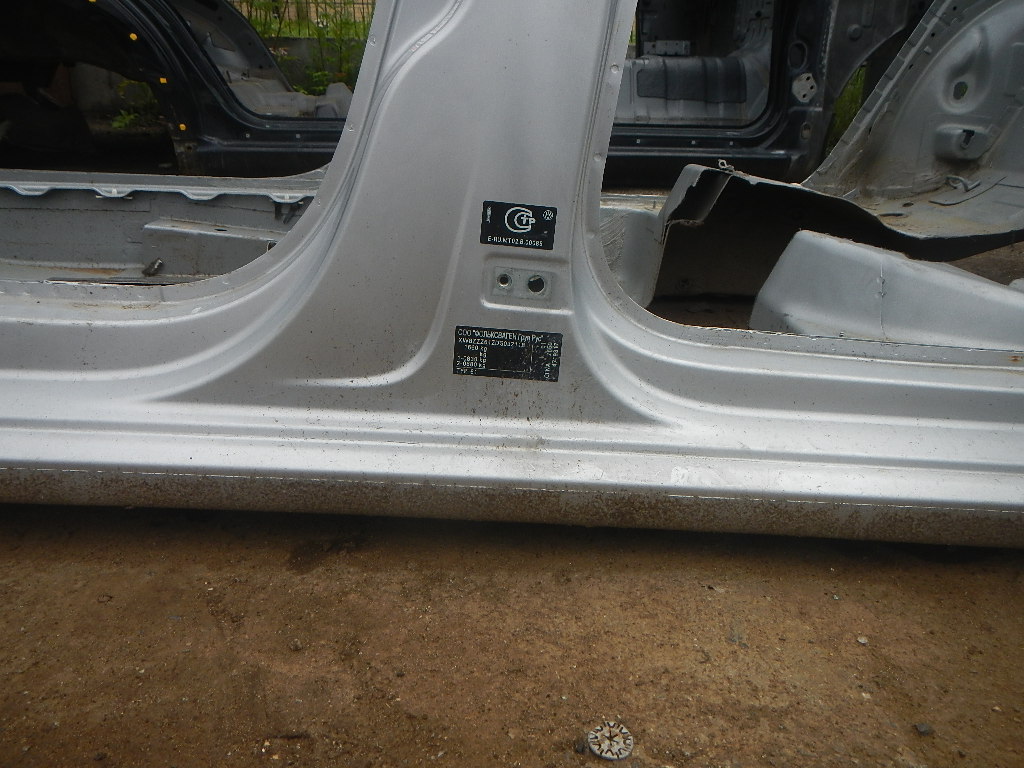 Кузовной элемент