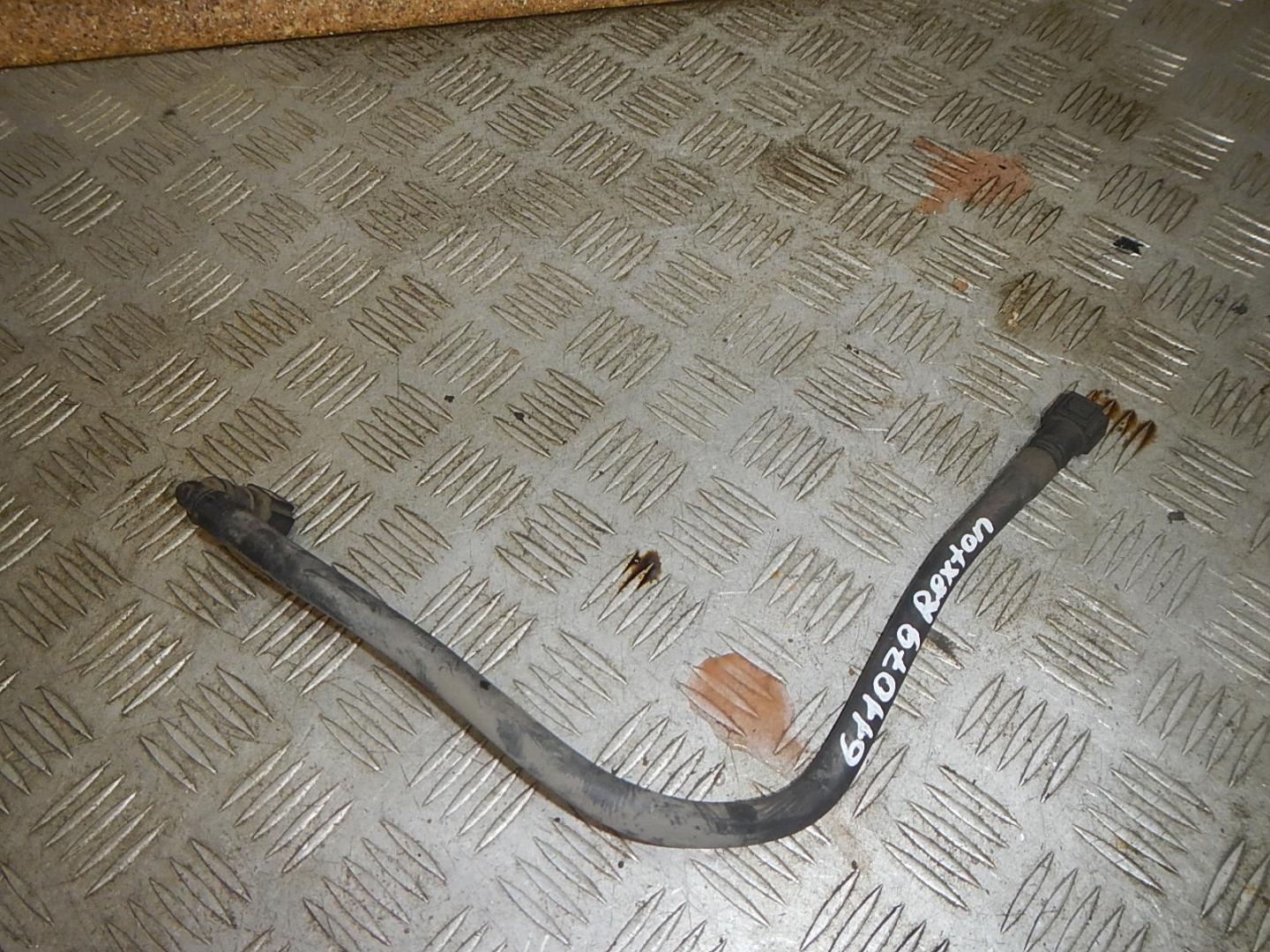 Трубка топливная