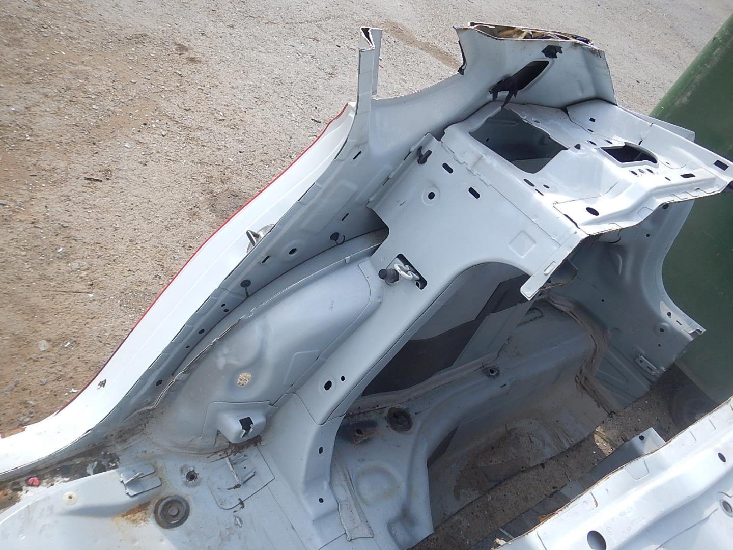 Крыло заднее правое