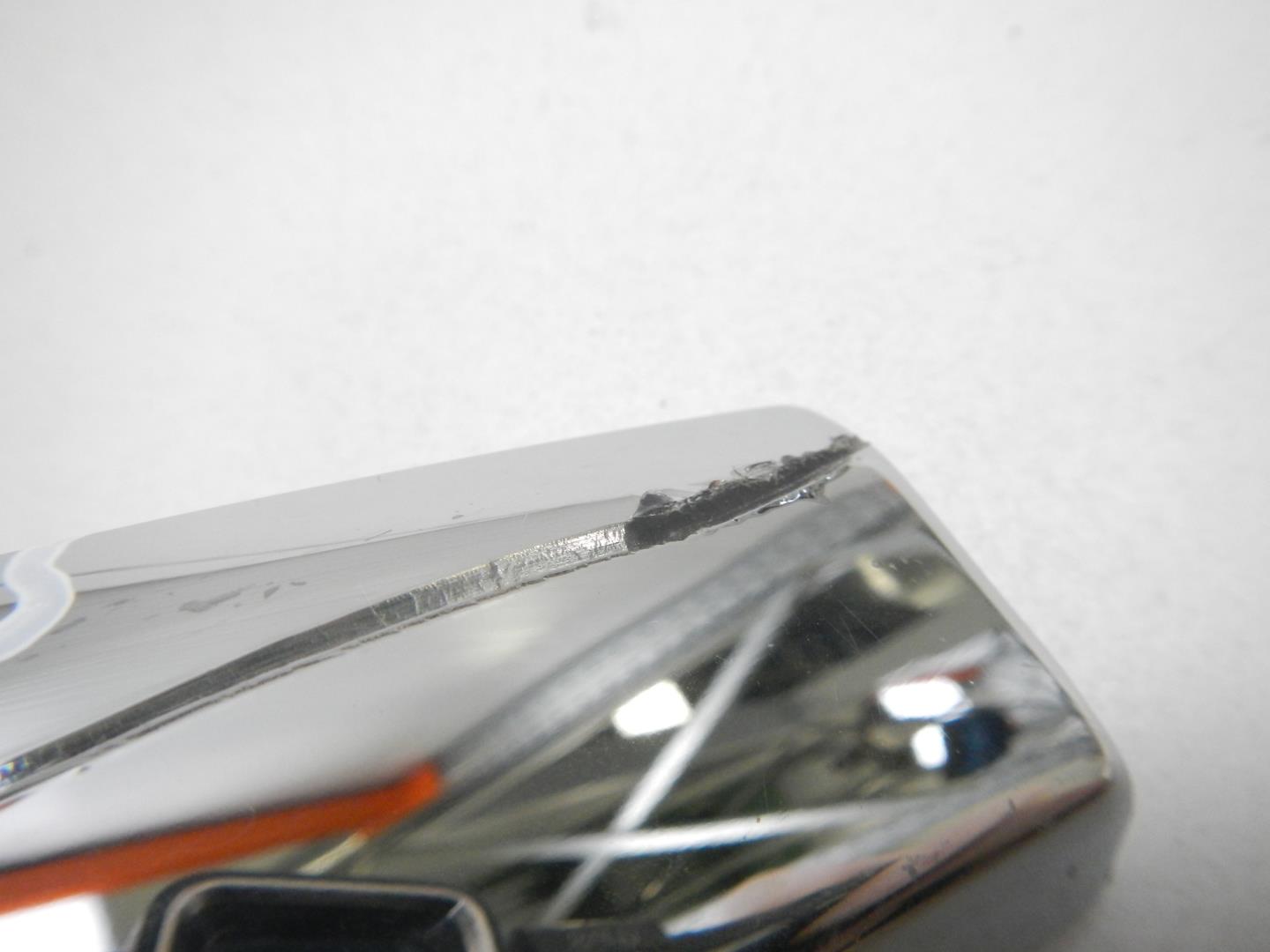 Молдинг переднего бампера правый