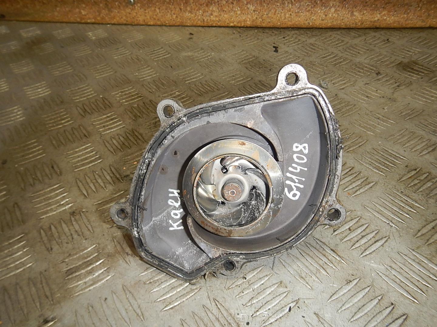 Насос водяной (помпа)