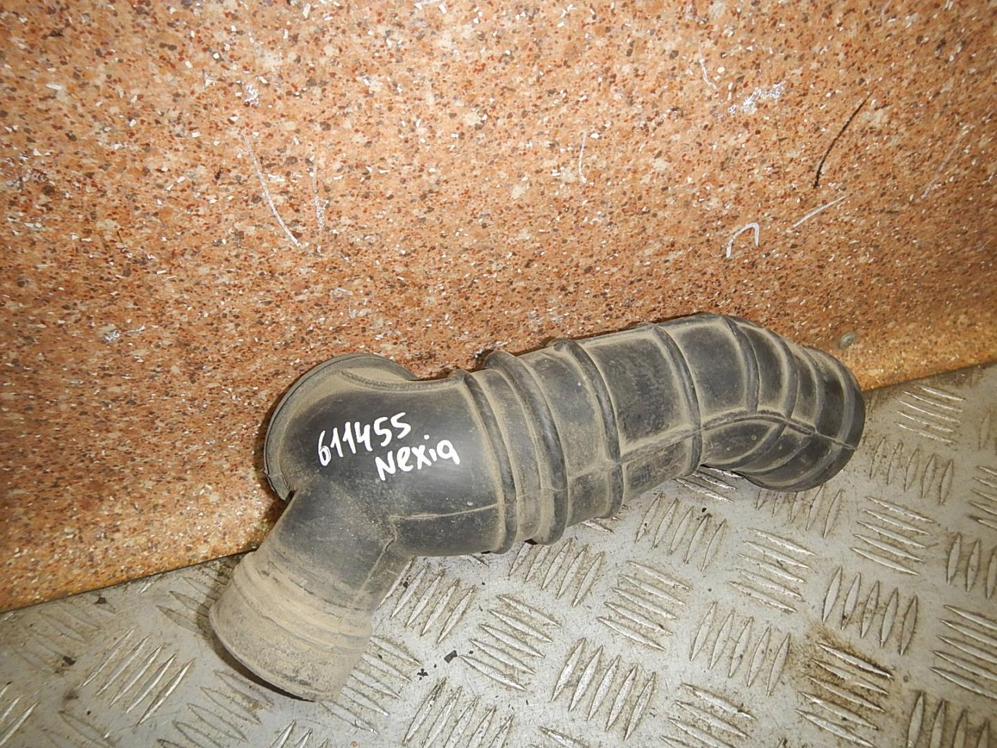 Патрубок воздушного фильтра