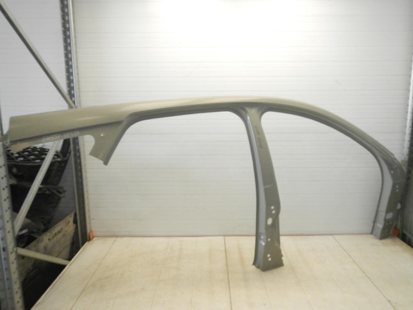 Кузовной элемент