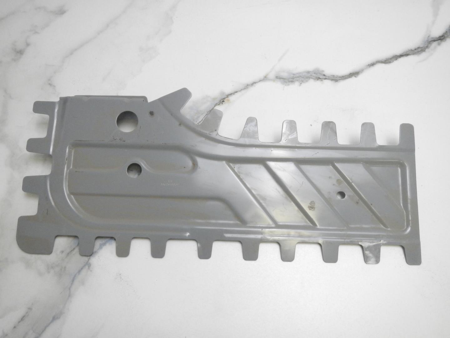 Лонжерон передний левый