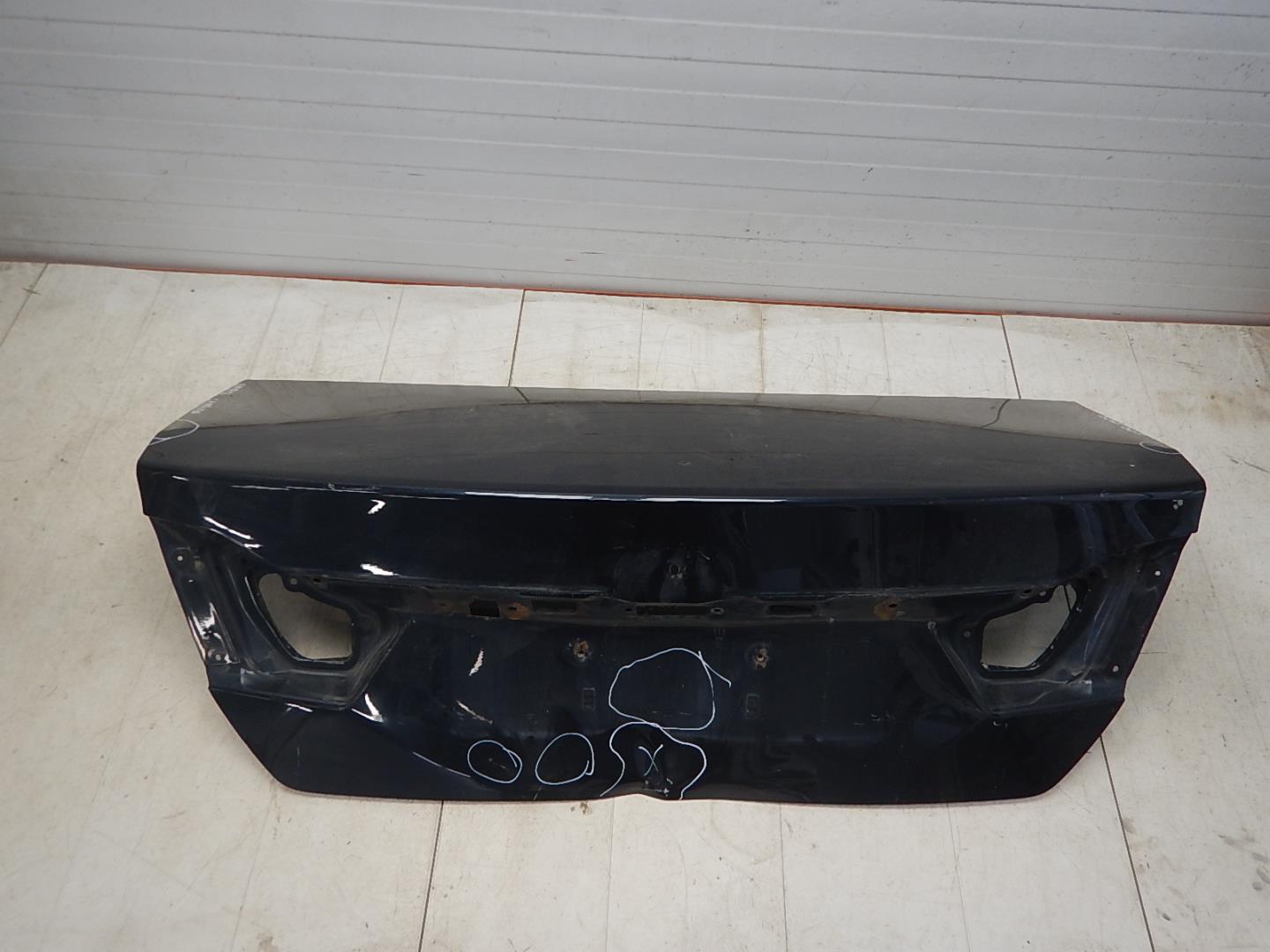 Крышка багажника