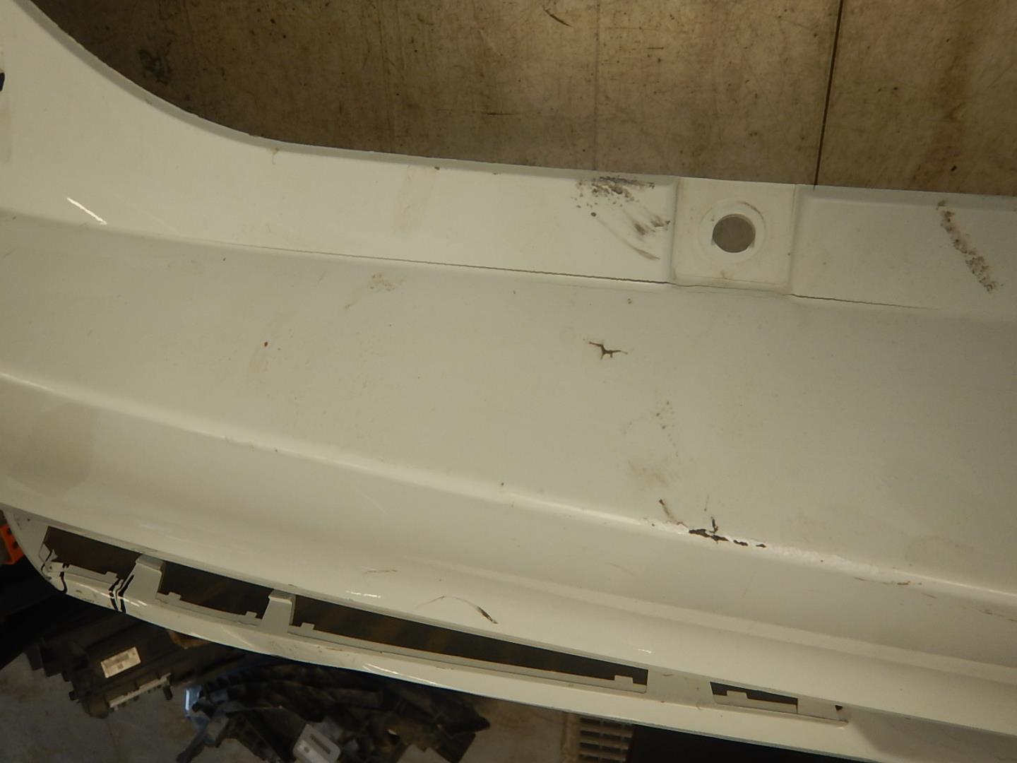 Бампер задний