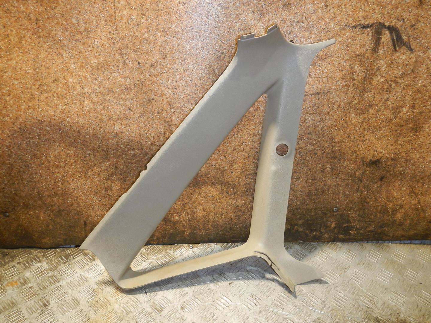 Обшивка стойки