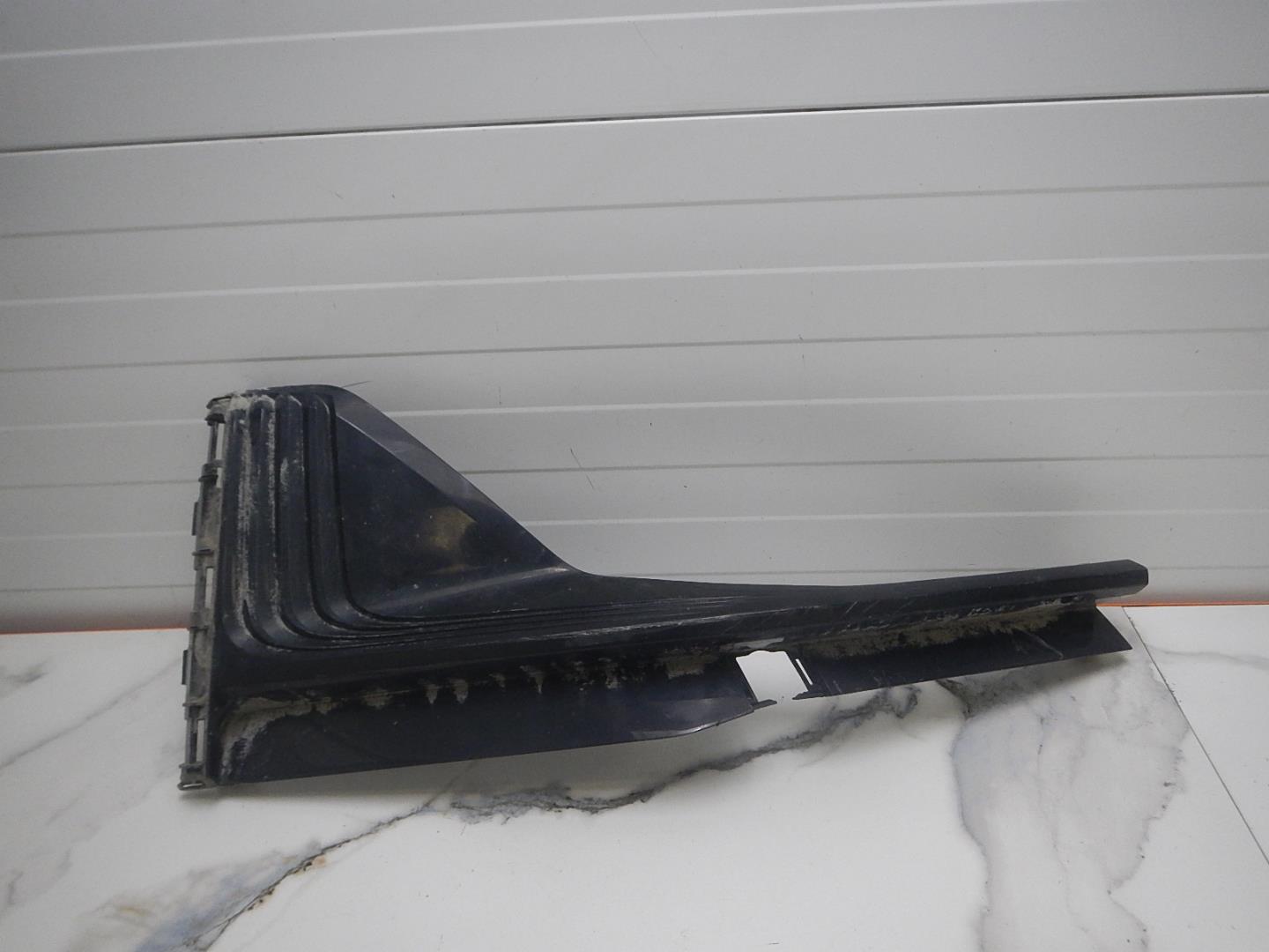 Решетка в бампер правая