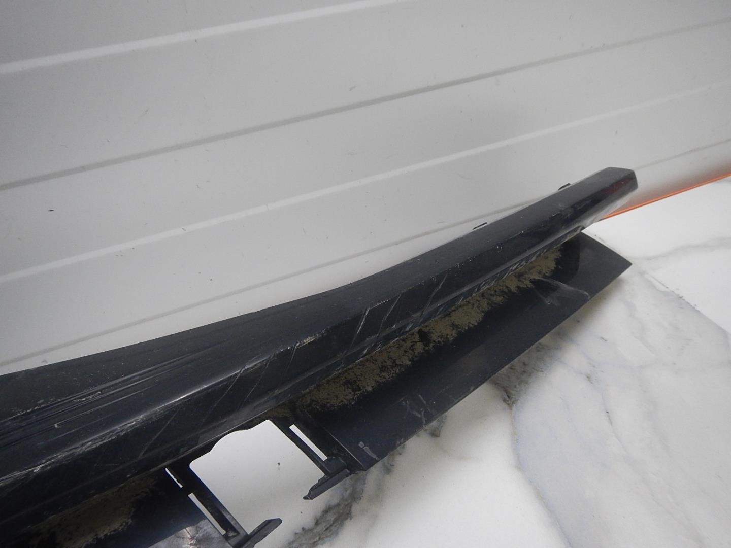 Решетка в бампер правая