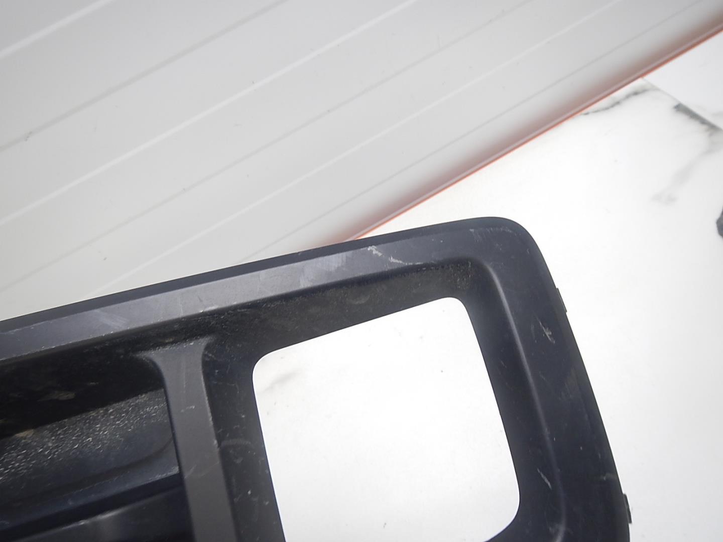 Накладка заднего бампера правая