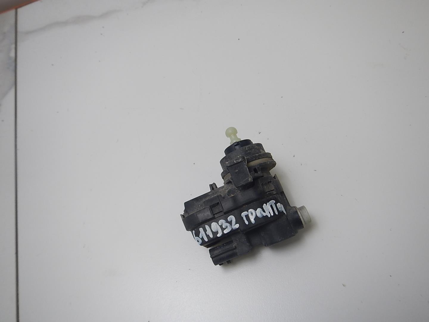 Моторчик корректора фары