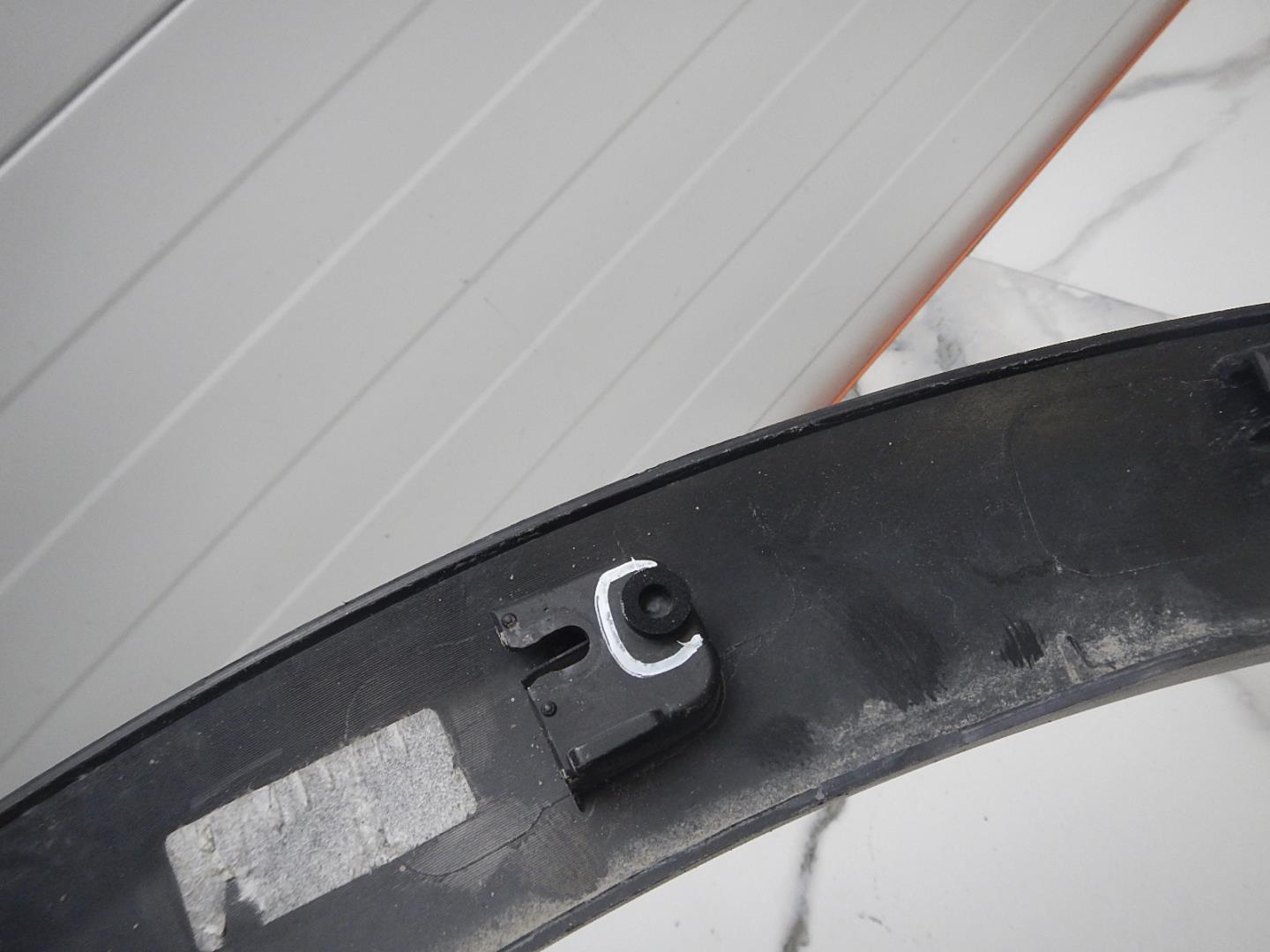 Накладка на крыло