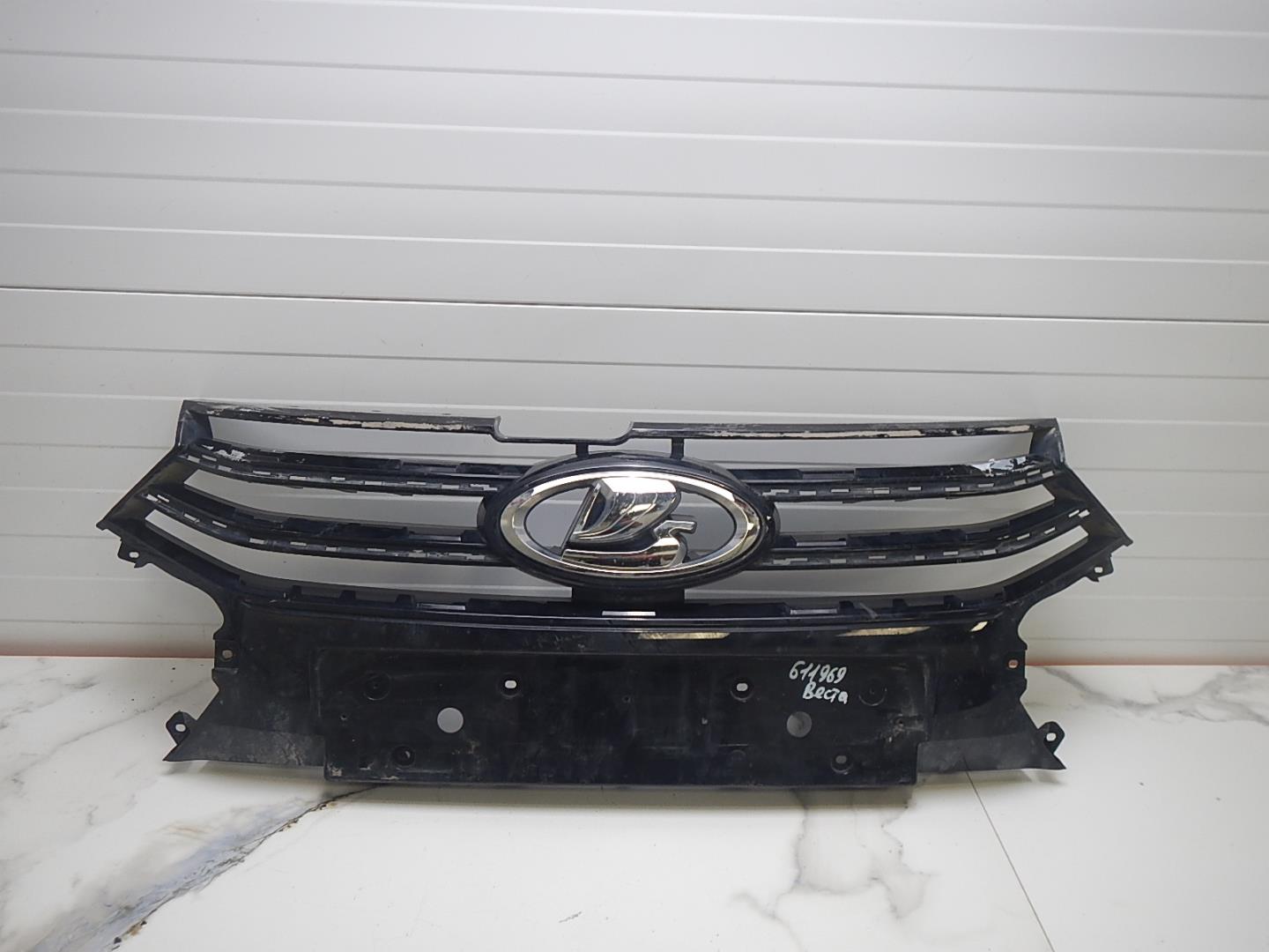 Решетка радиатора