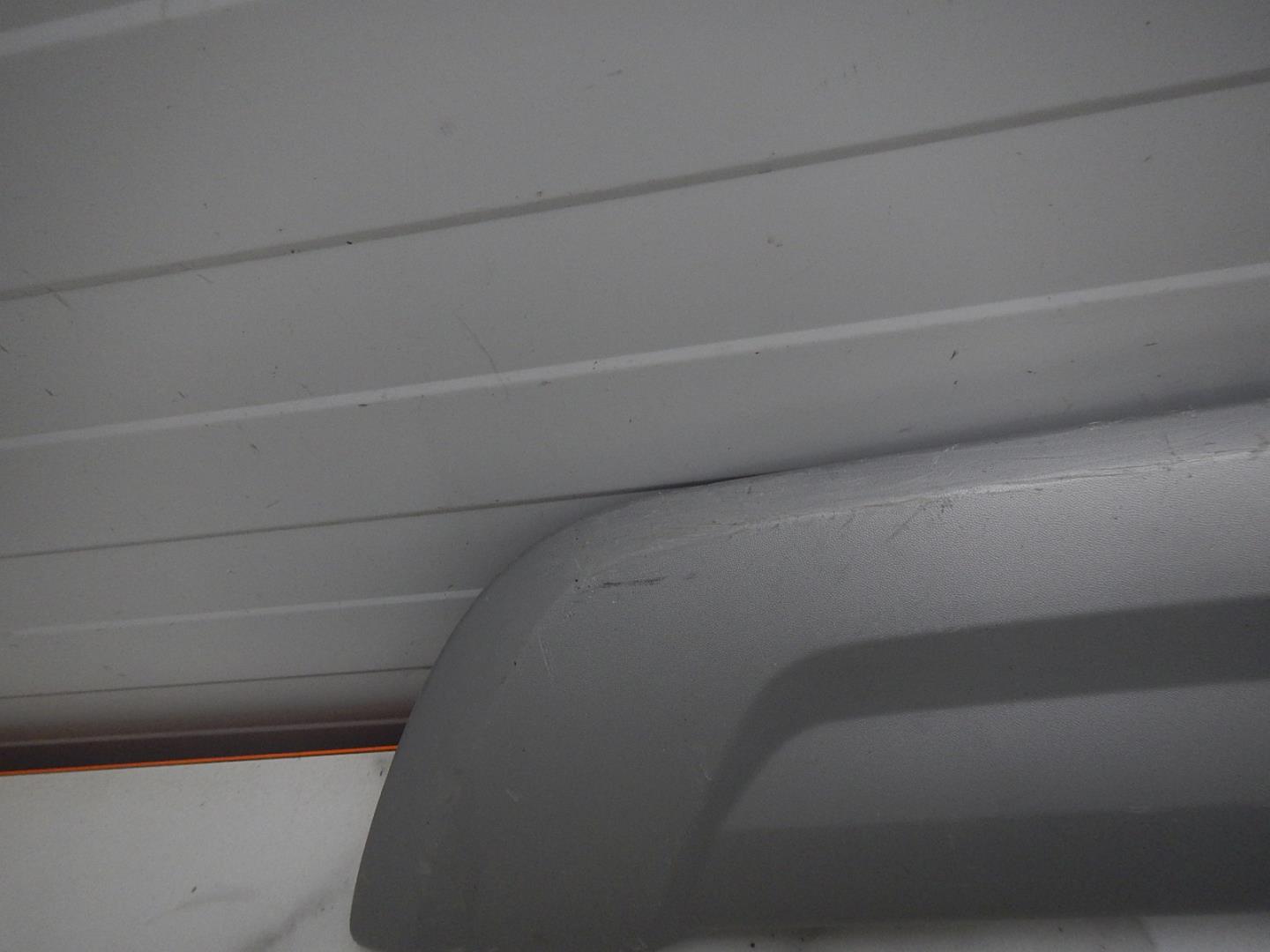 Накладка заднего бампера