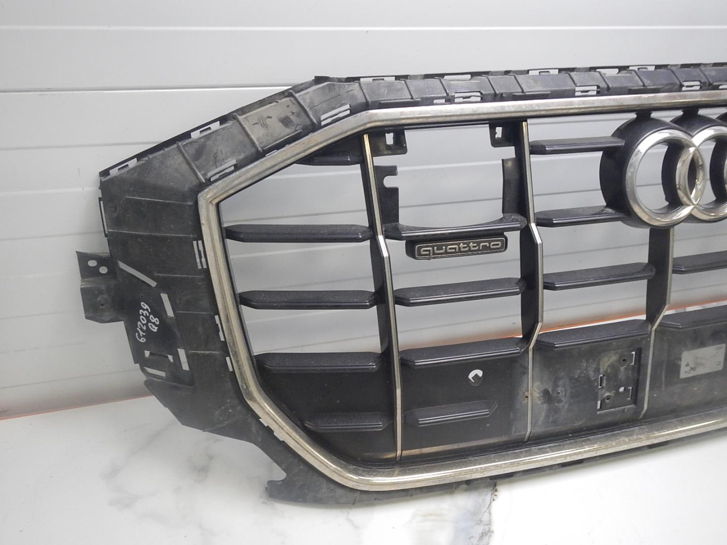 Решетка радиатора