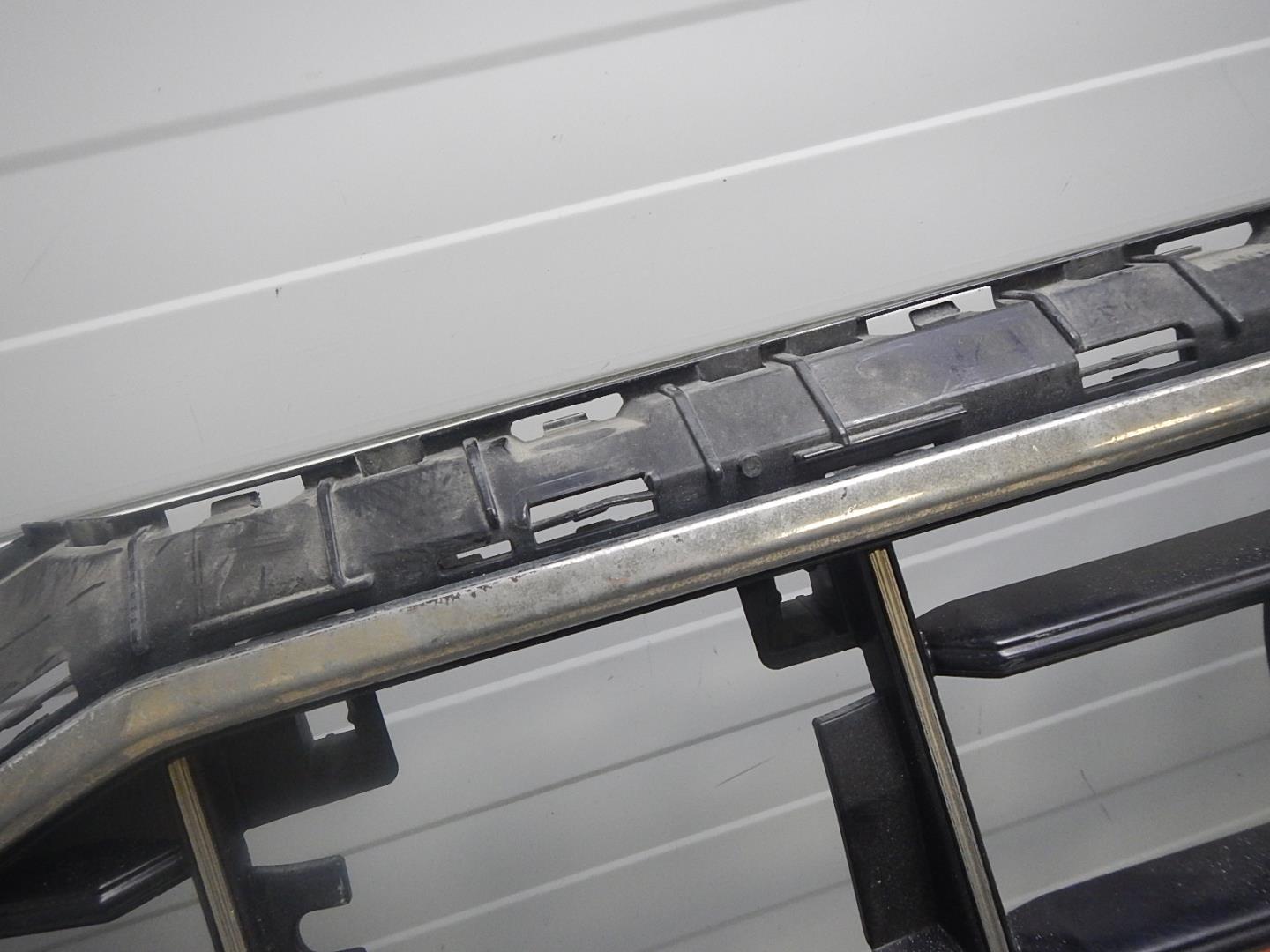 Решетка радиатора