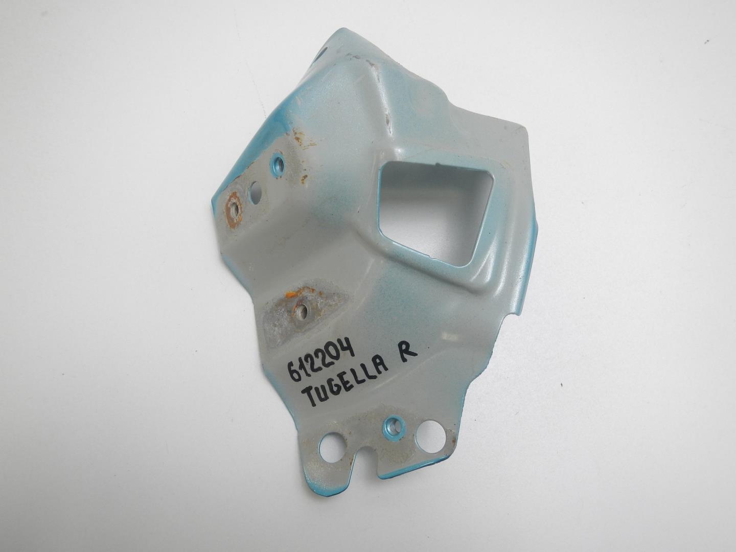 Кронштейн крепления крыла