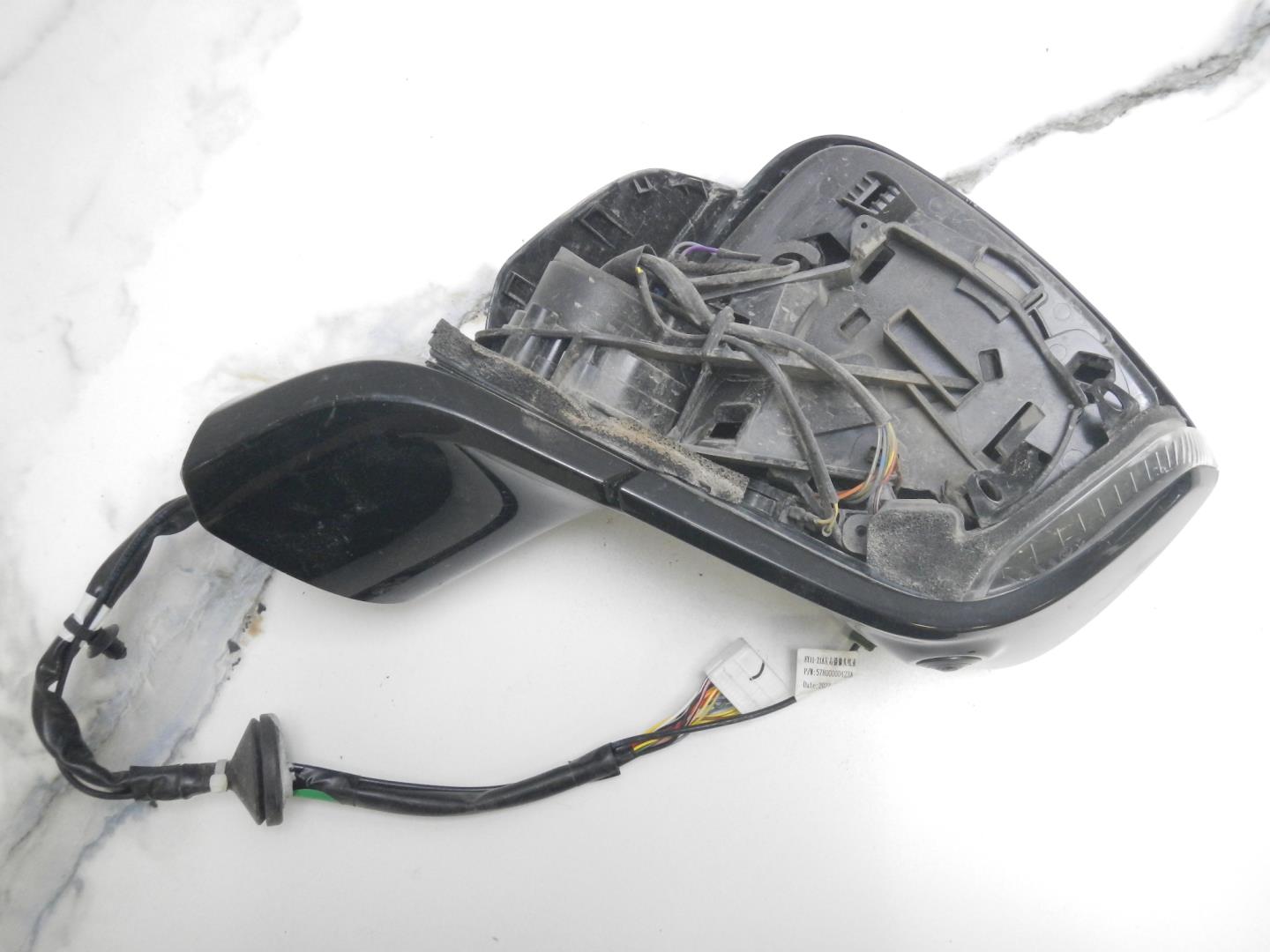 Зеркало левое электрическое