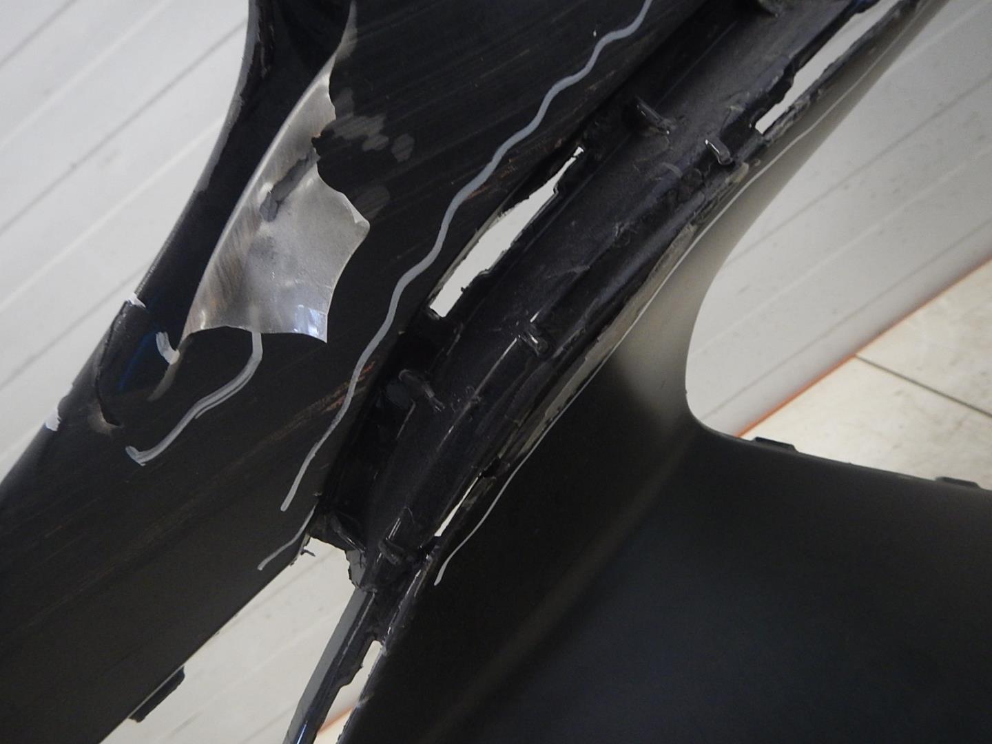 Бампер передний