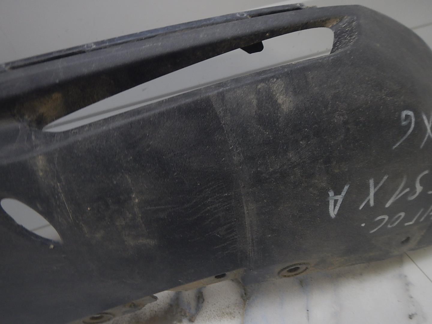 Накладка переднего бампера левая