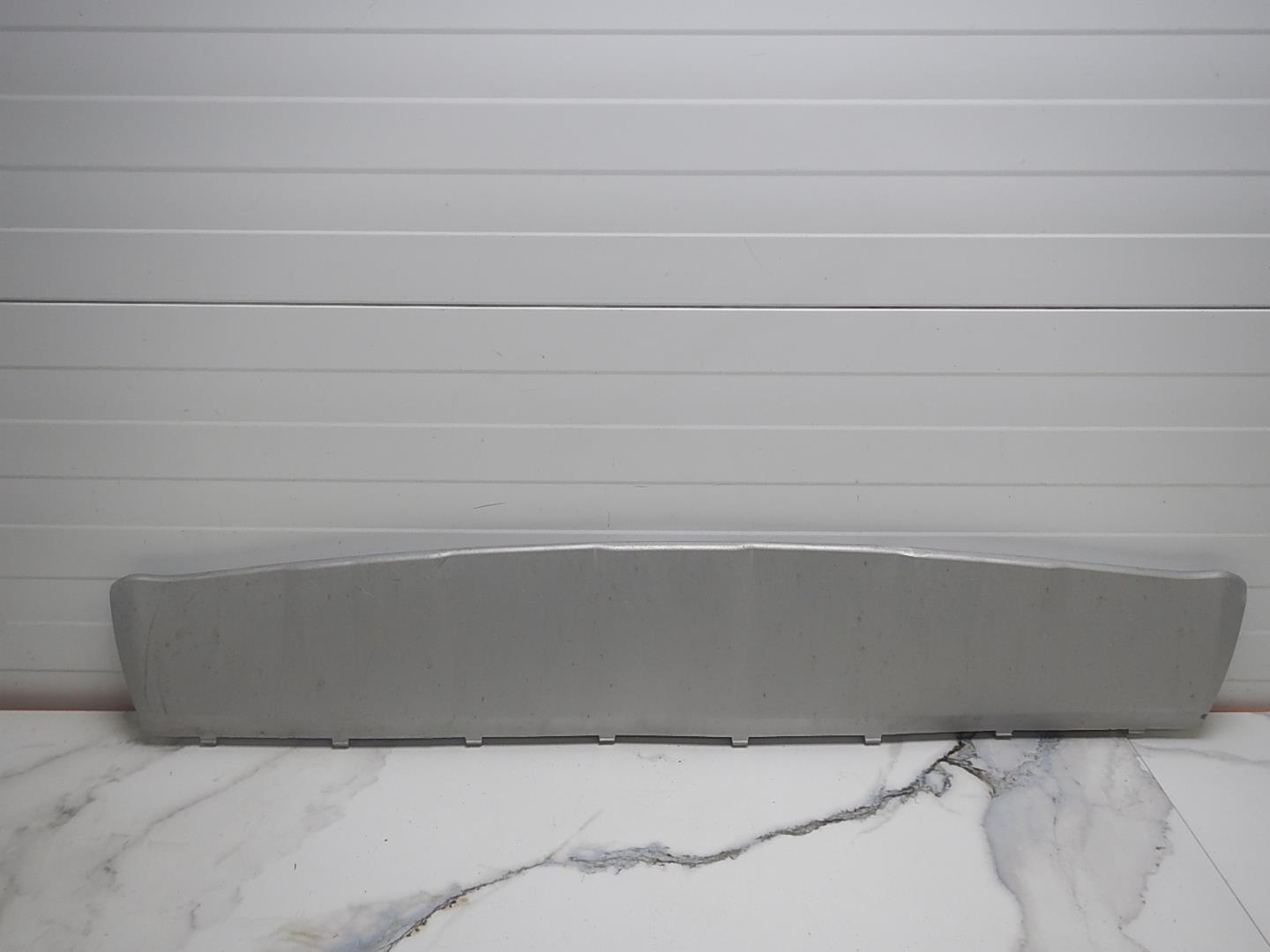 Накладка переднего бампера